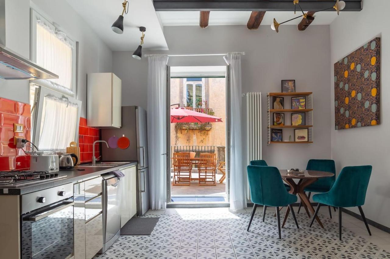 Galluppi Design Apartment By HouseinNápoly Kültér fotó